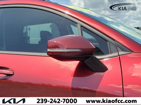 Certified 2023 Kia Sportage SX FWD image 8