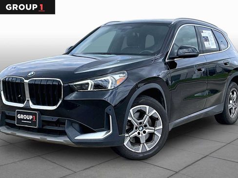 Used 2023 BMW X1 xDrive28i AWD/4WD image 1