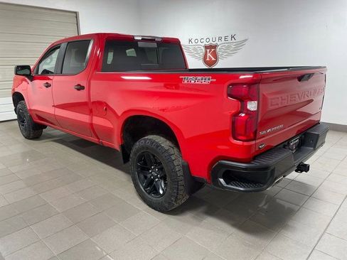Used 2022 Chevrolet Silverado 1500 LT Trail Boss w/ Convenience Package II image 4