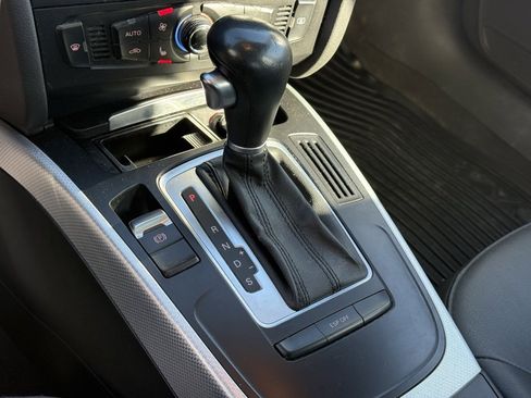 Used 2010 Audi A4 2.0T Premium image 20