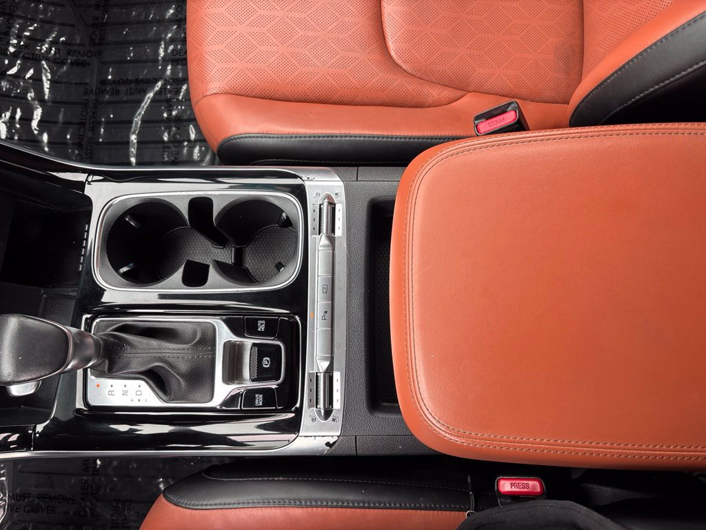 Used 2024 Kia Carnival SX FWD image 18