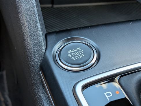 New 2026 Kia Sportage LX FWD image 32