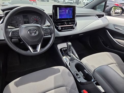 Certified 2025 Toyota Corolla SE FWD image 8