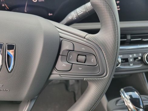 New 2026 Buick Envista Preferred image 15