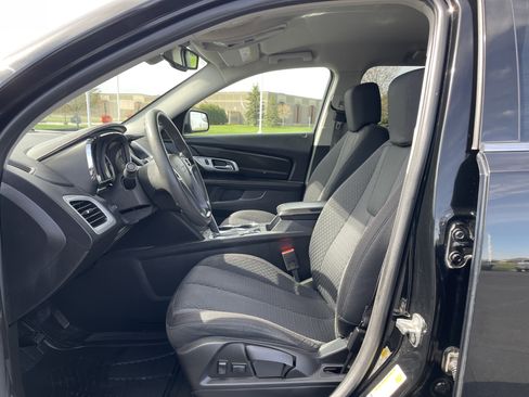 Used 2013 GMC Terrain SLE w/ LPO, Chrome Package AWD/4WD image 16