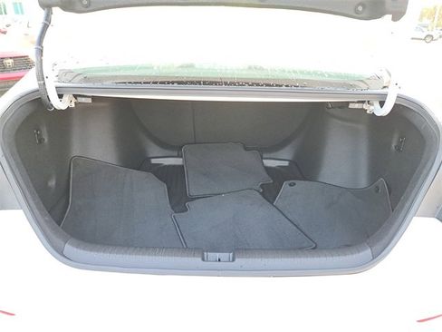 Certified 2023 Honda Accord EX image 9