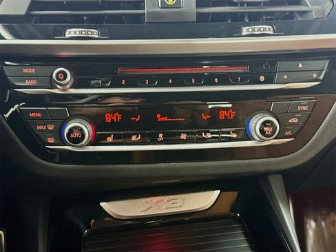 Used 2019 BMW X3 sDrive30i w/ M Sport Package image 16