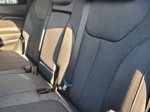Used 2023 Hyundai Santa Fe SEL image 15