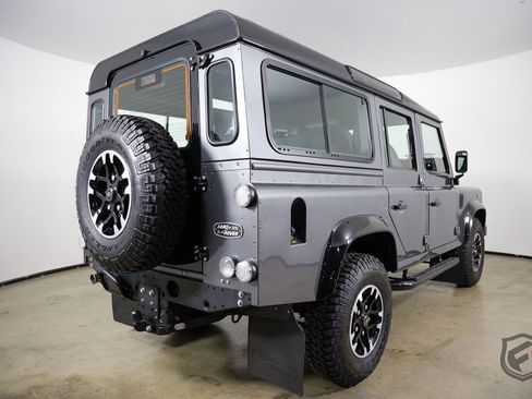 Used 1991 Land Rover Defender 110 image 9