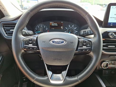 Used 2022 Ford Escape SE w/ Convenience Package AWD/4WD image 19
