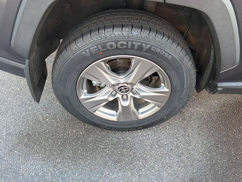 Certified 2024 Toyota RAV4 XLE w/ Convenience Package FWD image 39