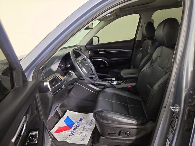 Used 2022 Kia Telluride SX w/ Towing Package AWD/4WD image 14