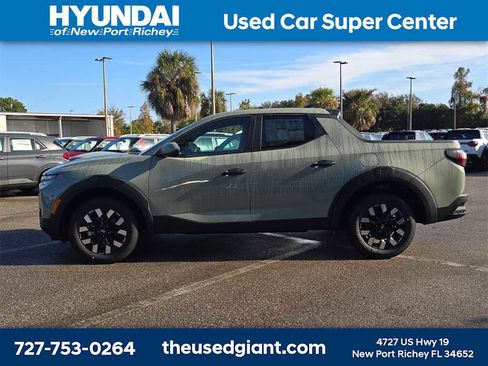 New 2026 Hyundai Santa Cruz SE image 3