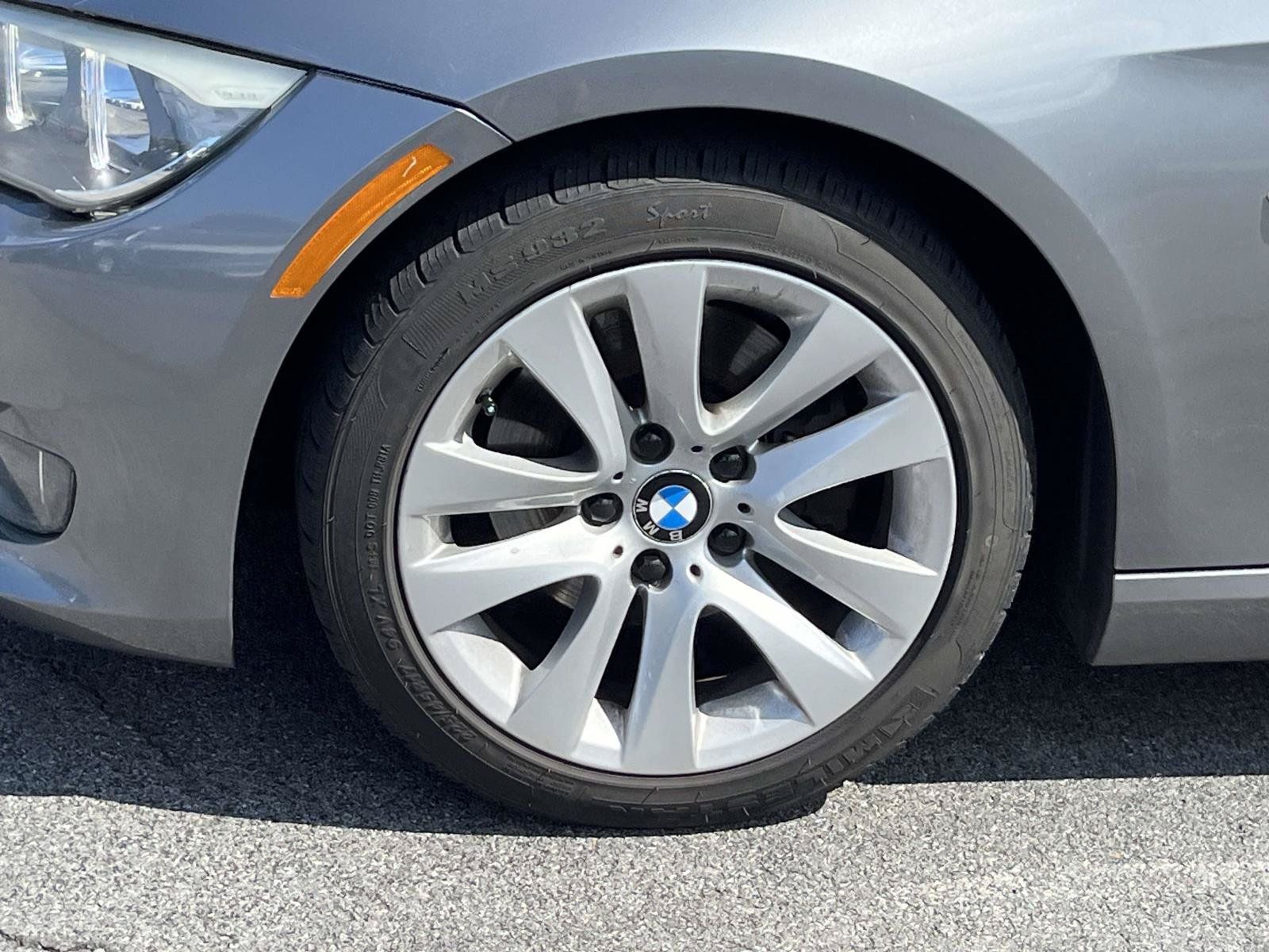Used 2013 BMW 328i Convertible RWD image 12