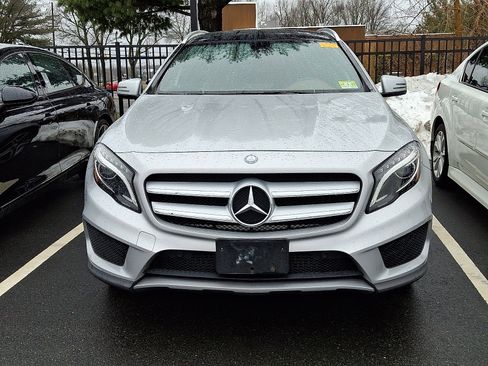 Used 2015 Mercedes-Benz GLA 250 4MATIC image 3