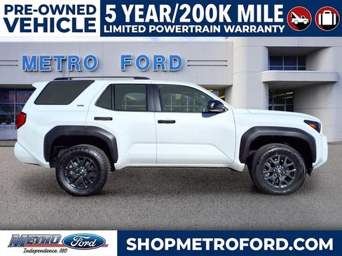 Used 2025 Toyota 4Runner SR5 image 2