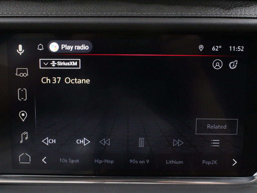 Used 2023 GMC Yukon XL Denali w/ Advanced Technology Package AWD/4WD image 31