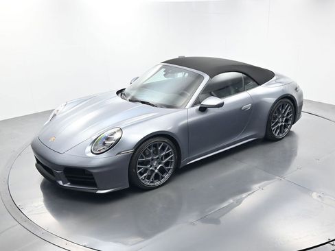 Used 2026 Porsche 911 Carrera T RWD image 34