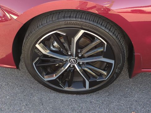 Used 2024 Nissan Altima 2.5 SR image 13