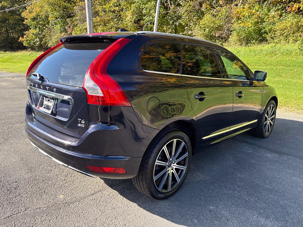 Used 2017 Volvo XC60 T6 Inscription w/ Preferred Option Package AWD/4WD image 5
