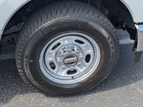 New 2026 Ford F250 XL RWD image 17