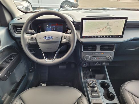 New 2025 Ford Maverick Lariat w/ Black Appearance Package AWD/4WD image 18