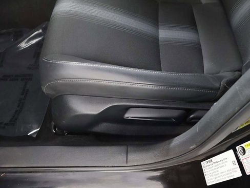 Used 2024 Honda Civic Sport image 27