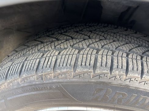 Used 2021 Subaru Outback Limited image 2