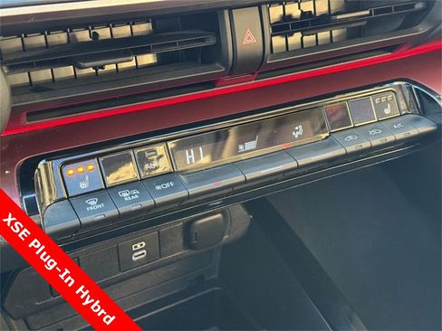 Used 2024 Toyota Prius Prime image 29