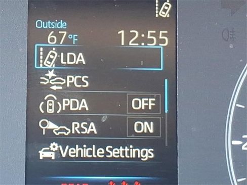 Used 2023 Toyota Corolla LE image 8