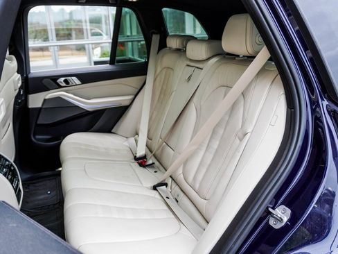 Used 2019 BMW X5 xDrive40i image 25