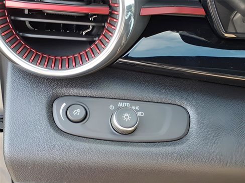 New 2026 Chevrolet Trax RS w/ Driver Confidence Package image 17