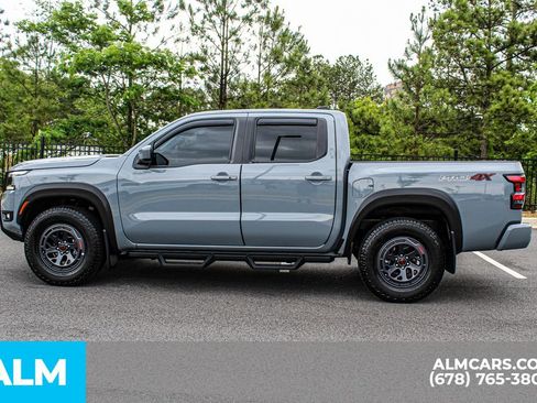 Used 2025 Nissan Frontier PRO-4X AWD/4WD image 9