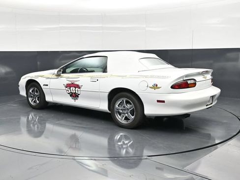 Used 1999 Chevrolet Camaro Z28 RWD image 8