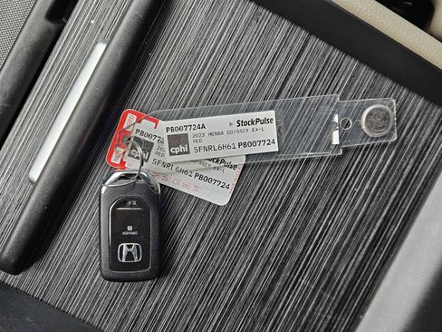 Used 2023 Honda Odyssey EX-L image 34