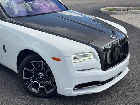 Used 2018 Rolls-Royce Dawn image 32