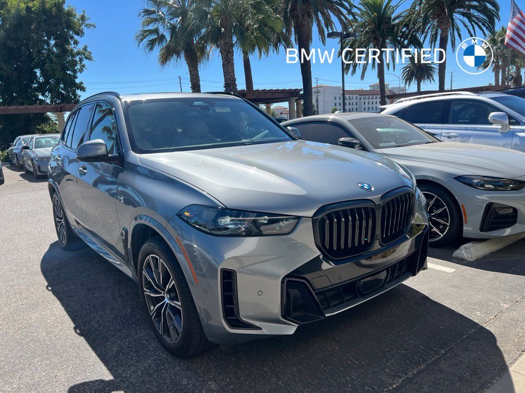 Used 2024 BMW X5 xDrive50e w/ M Sport Package AWD/4WD image 1