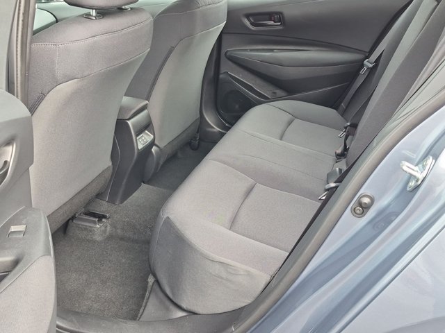 Used 2025 Toyota Corolla LE w/ LE Premium Package FWD image 16