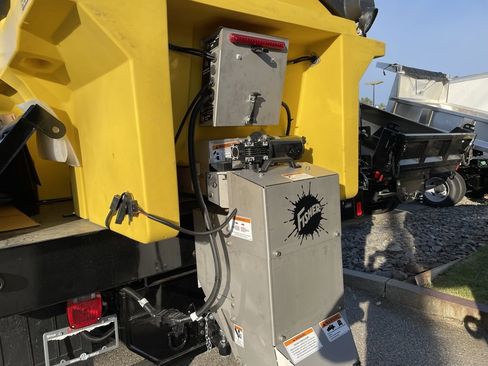 New 2025 Ford F450 XL w/ XL Chrome Package image 26