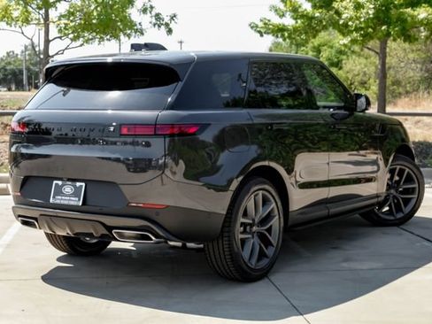 New 2026 Land Rover Range Rover Sport SE AWD/4WD image 11