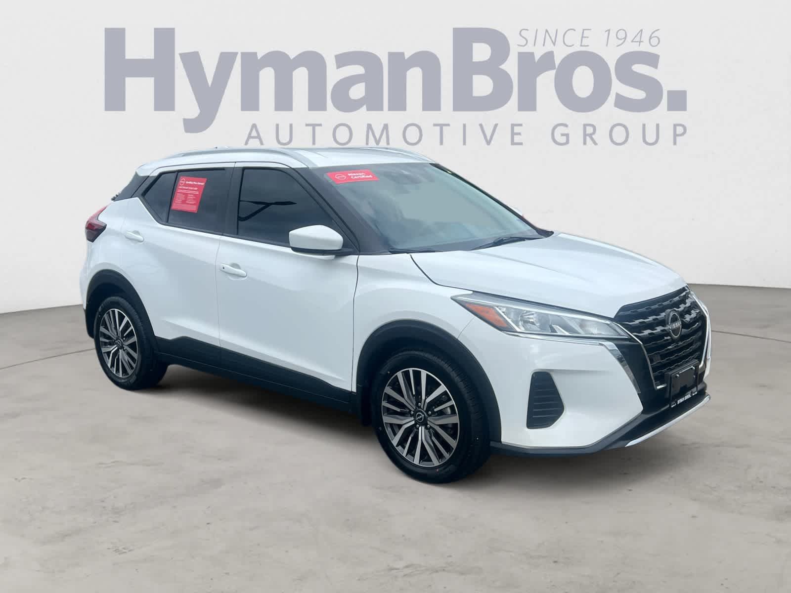 Certified 2024 Nissan Kicks SV FWD image 1