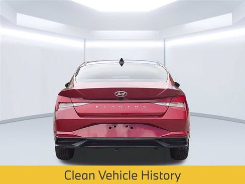 Used 2023 Hyundai Elantra SEL FWD image 6