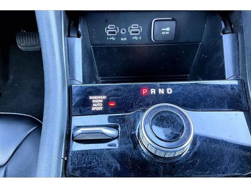Certified 2024 Jeep Grand Cherokee Limited AWD/4WD image 31