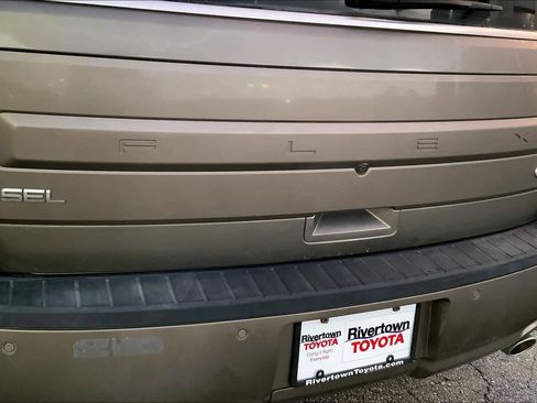 Used 2013 Ford Flex SEL image 9