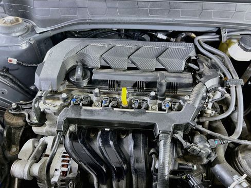 Used 2023 Hyundai Venue SEL w/ Cargo Package image 28