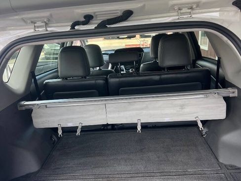 Used 2013 Toyota Prius V Five image 10