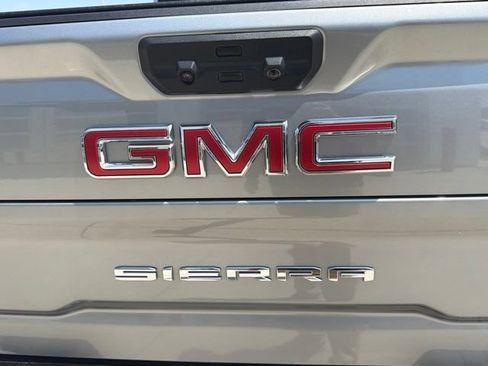 Certified 2025 GMC Sierra 2500 AT4 w/ AT4 Preferred Package AWD/4WD image 35