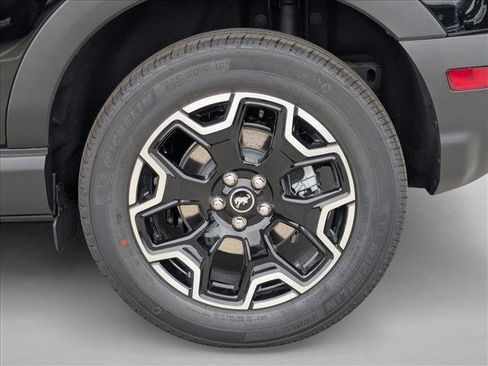 New 2025 Ford Bronco Sport Outer Banks image 10