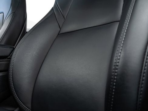 Used 2023 Tesla Model Y Long Range image 37