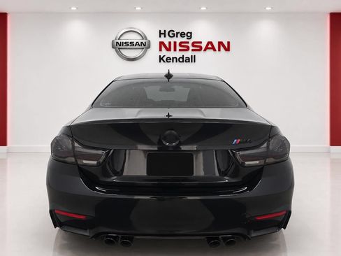 Used 2018 BMW M4 Coupe RWD image 6